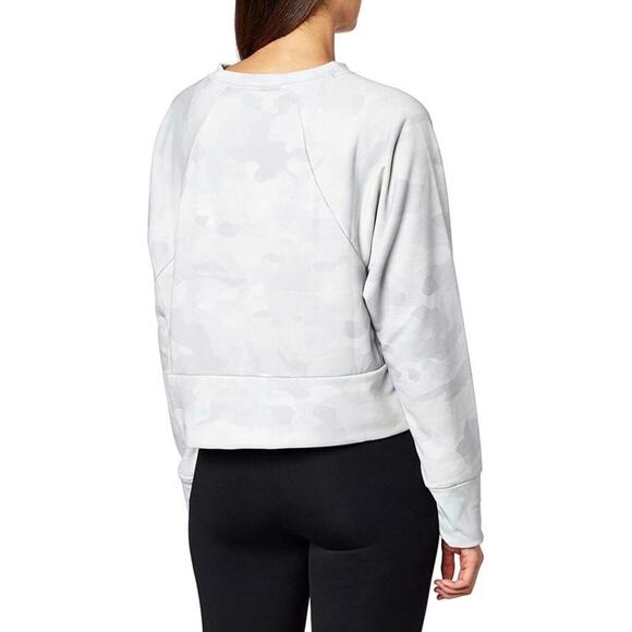 Nike Women's Dri-FIT Wolf Grey  Camo Training Top (CJ7746-010) Size L - Picture 2 of 6